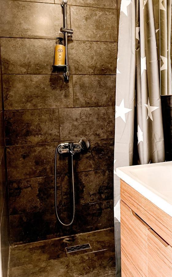 5 Mins To Airport Private Villa Room Istambul Exterior foto