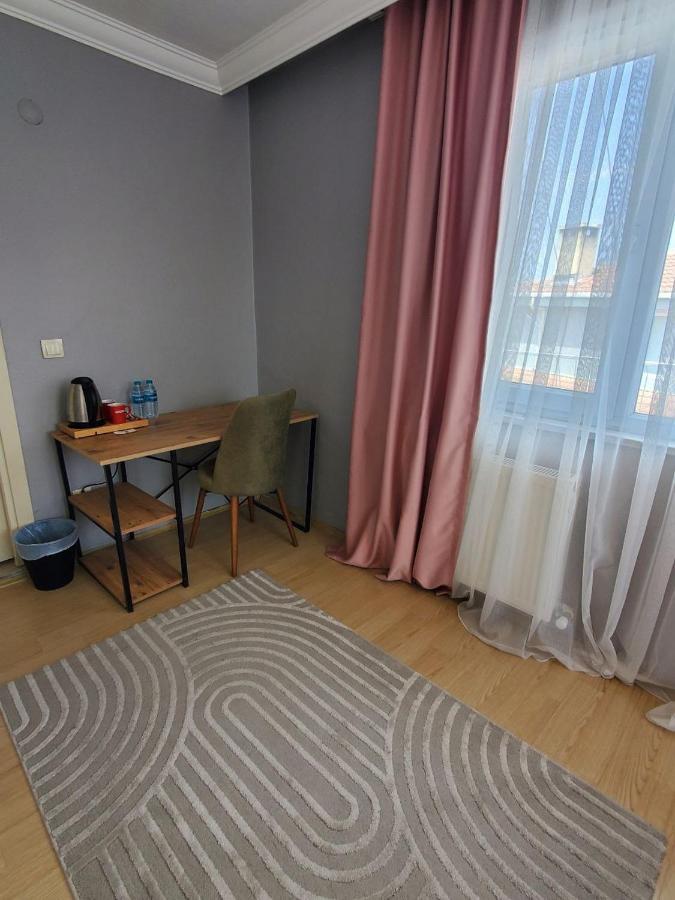 5 Mins To Airport Private Villa Room Istambul Exterior foto